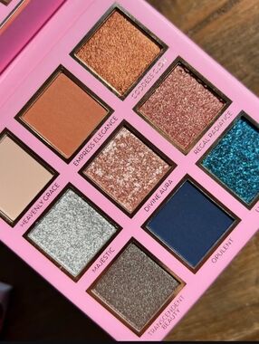 3/$30 GODDESS Eyeshadow Palette